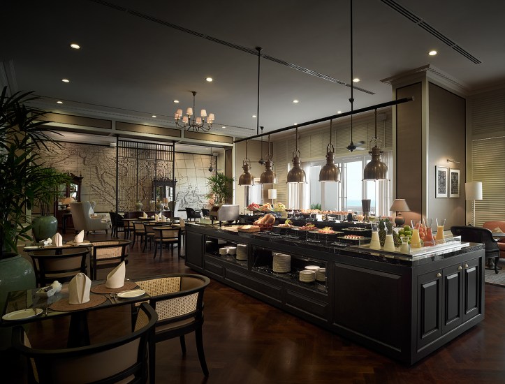 VA Planters Lounge buffet area