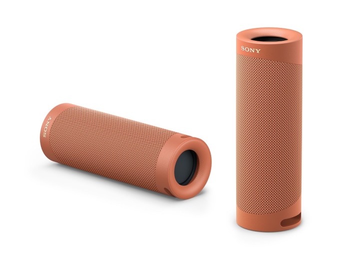 SRS_XB23_Coral_red_vertical_with_horizontal-Large