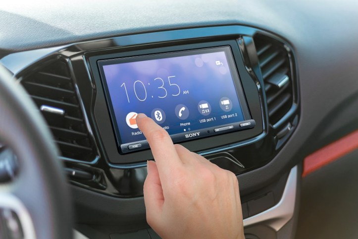 XAV-AX5500_E,E17,IN_Bezel-less_Touchscreen__Tif=Layered_Finger_-Large