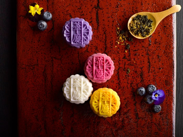 Baked Mooncakes_Hua Ting Restaurant_Orchard Hotel Singapore 17
