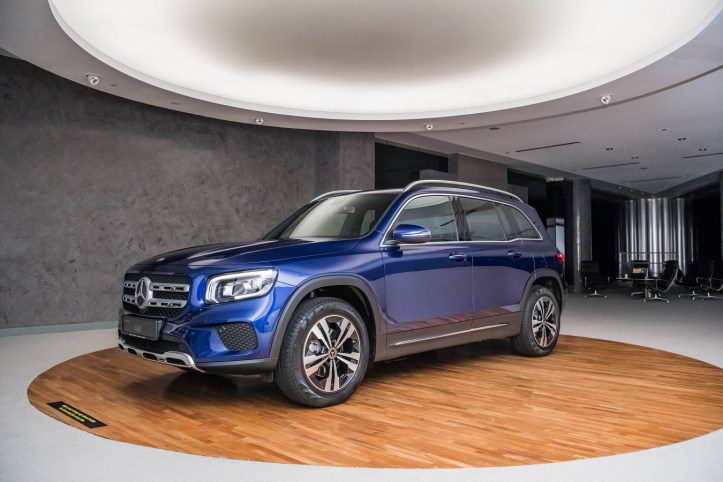 The new Mercedes-Benz GLB 200 Progressive (9)