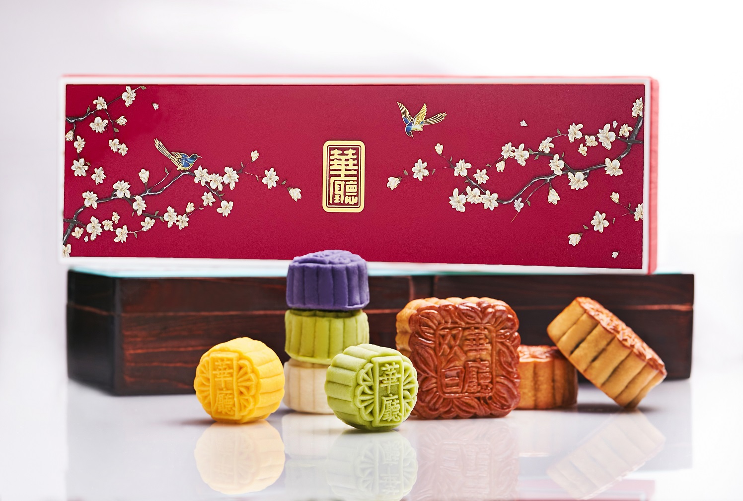 Orchard Hotel Singapore Mooncake box