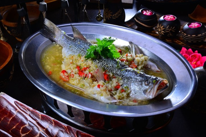 Steamed Seabass With Spicy Lemon Sauce
