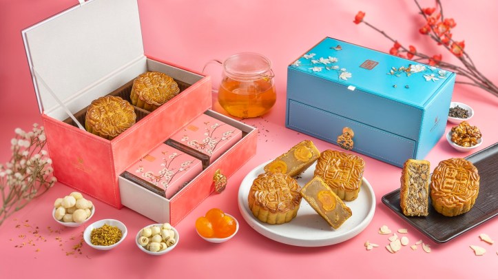 Traditional Baked Mooncake Group