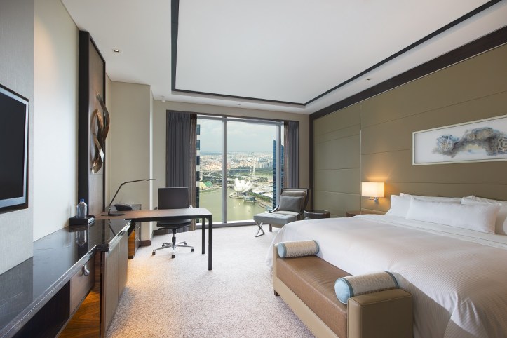Guestroom - The Westin Singapore (3)