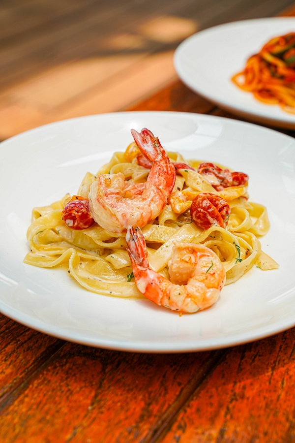 Coastes - Creamy Prawn Fettuccine