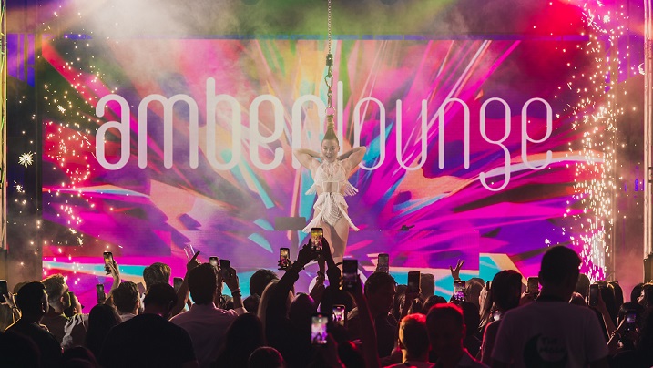 Amber-Lounge-SG-2022-23