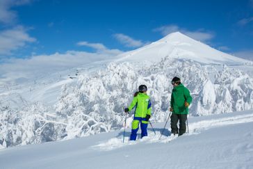 ctsrz-skiing-50717776_Classic-Hor