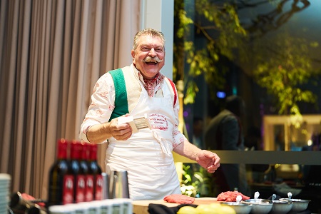 Dario making tartare